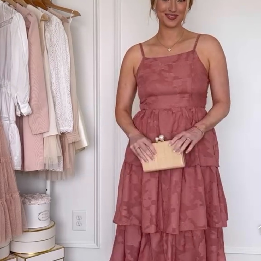 Elegant Pink Tiered Dress